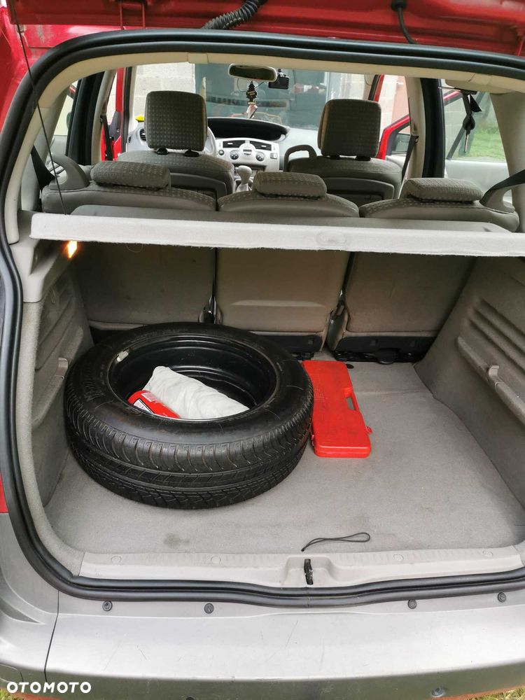 Renault Scenic - 7