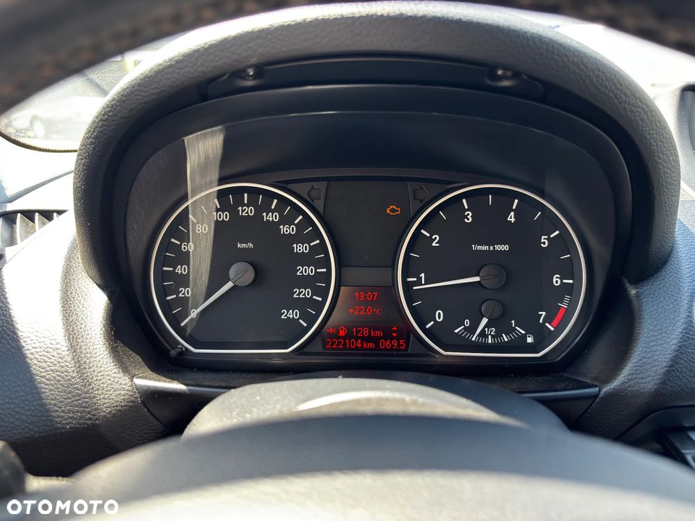 BMW Seria 1 116i - 19
