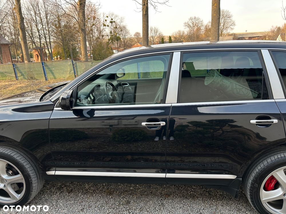 Porsche Cayenne Turbo - 4