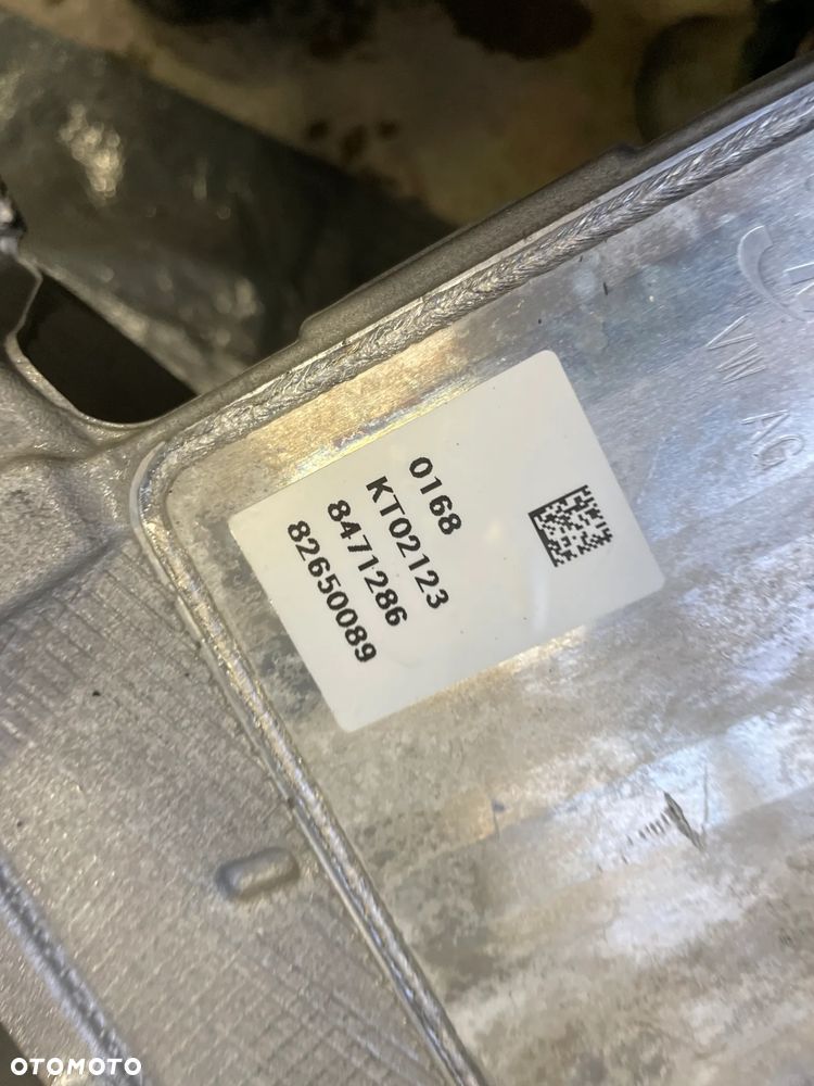 Vw Skoda Audi kolektor ssący 2,0 TDI KT02123 8471286 82650089 - 3