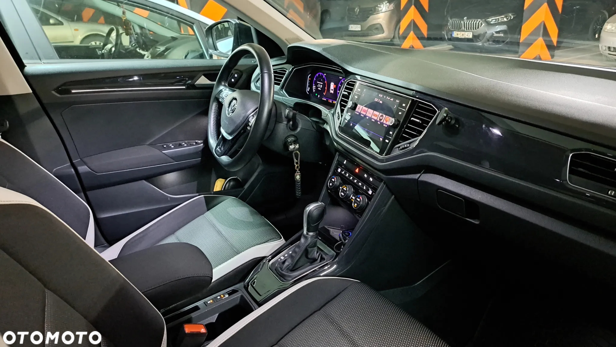 Volkswagen T-Roc 1.5 TSI ACT Advance DSG - 9