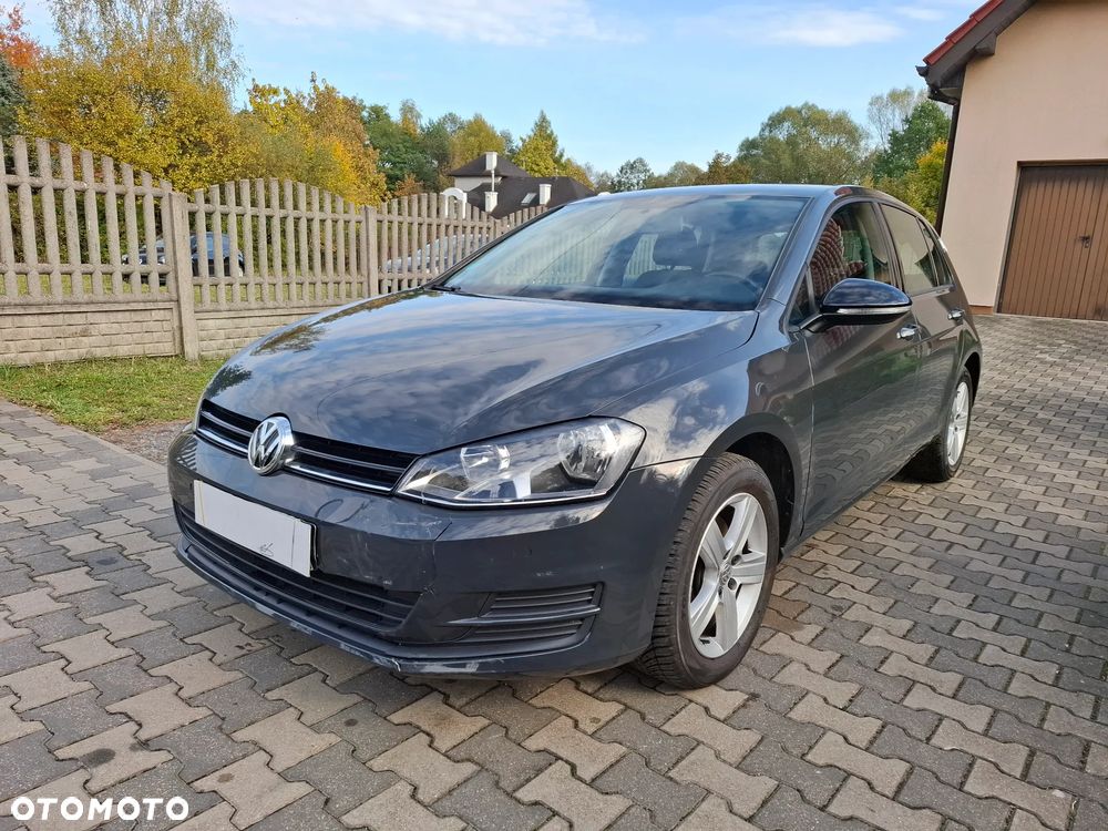 Volkswagen Golf - 4