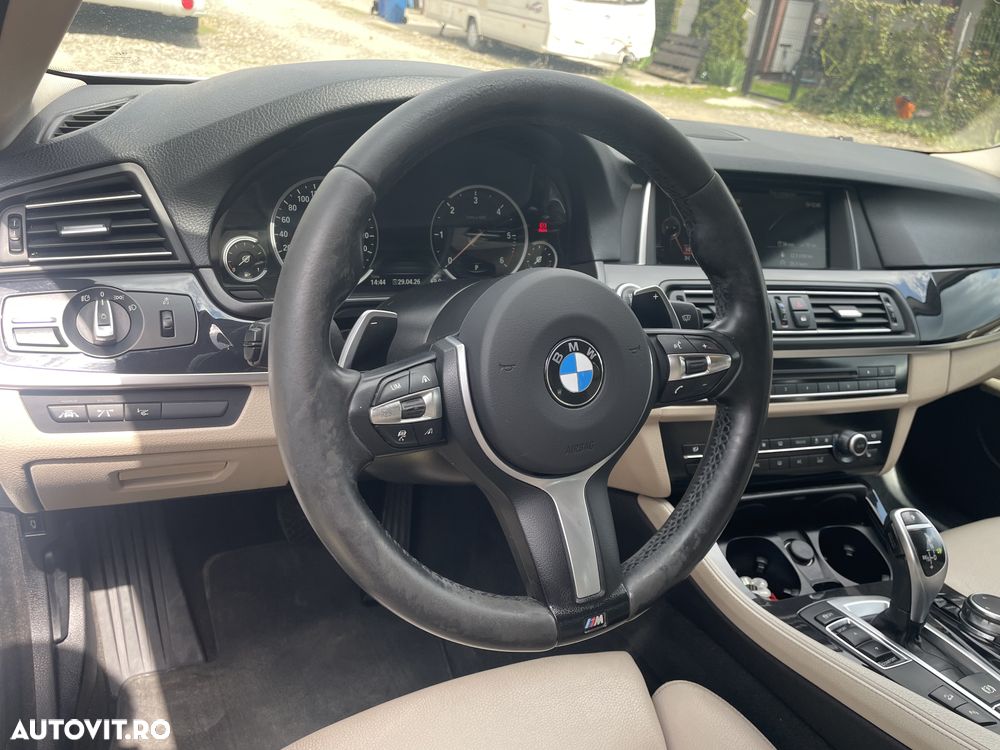 BMW Seria 5 530d xDrive AT - 8