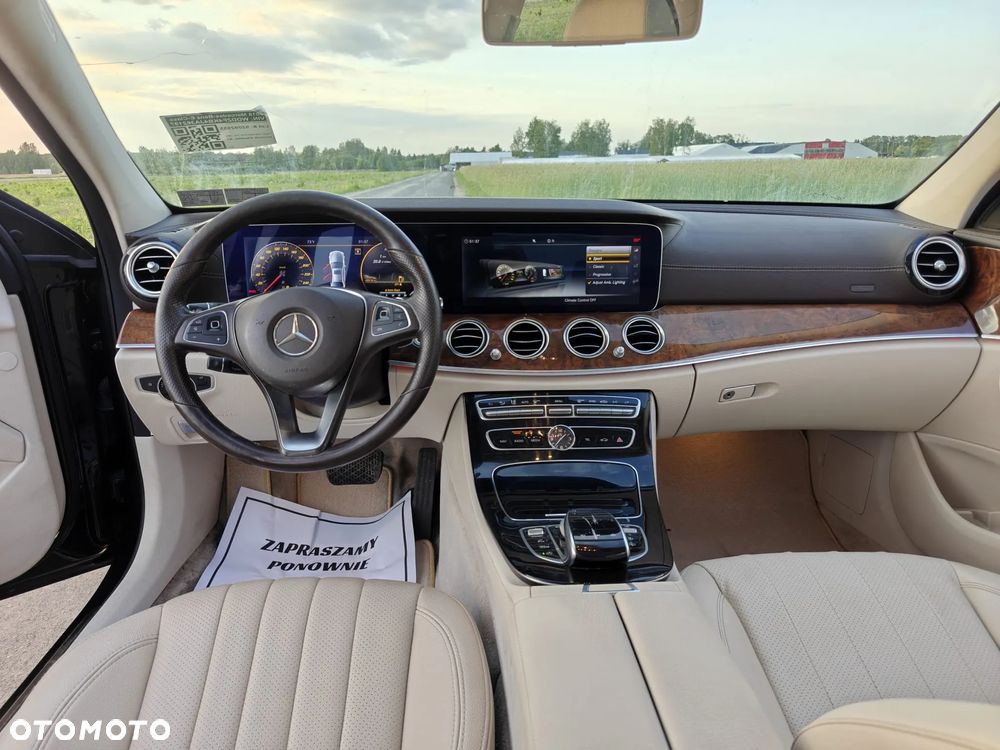 Mercedes-Benz Klasa E 300 9G-TRONIC Exclusive - 8