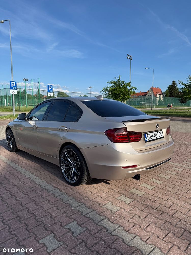 BMW Seria 3 - 3