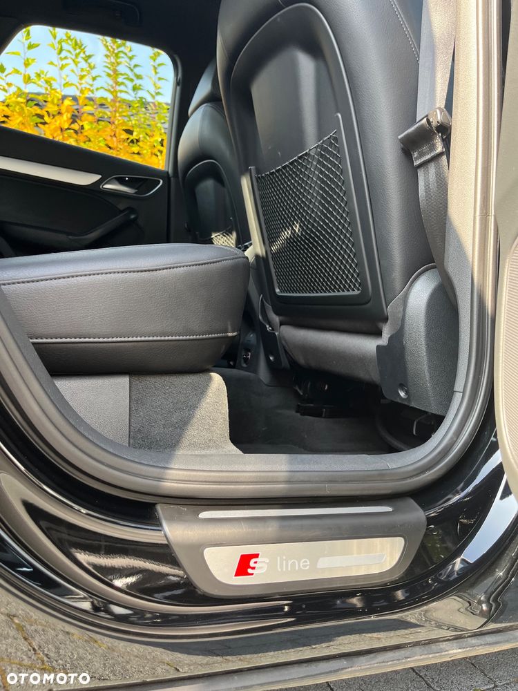 Audi Q3 2.0 TFSI quattro S tronic sport - 13