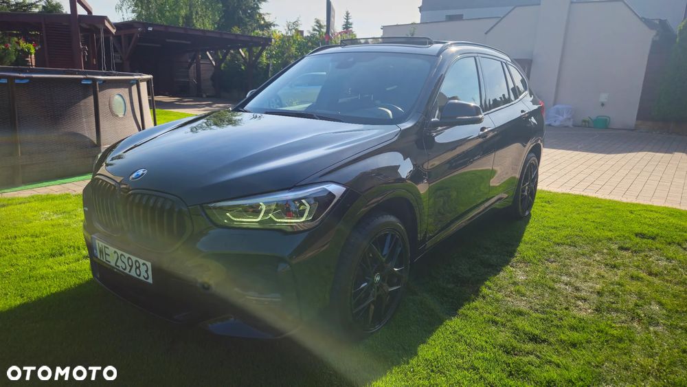 BMW X1 xDrive20i M Sport - 16