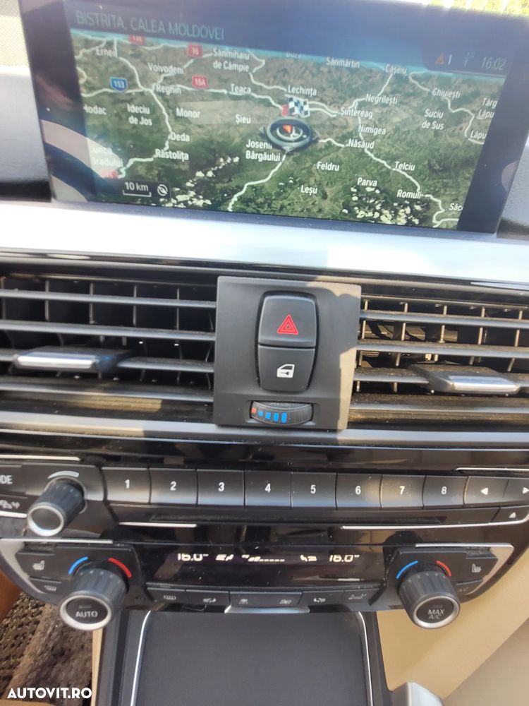 BMW Seria 3 320d xDrive AT Sport Line - 17