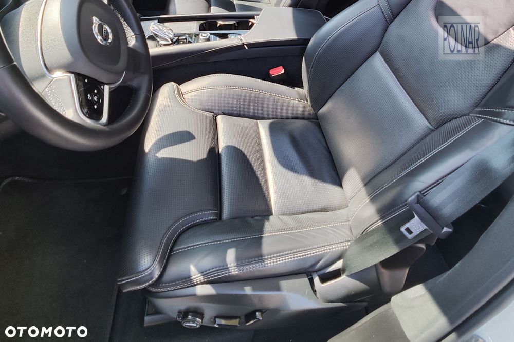Volvo XC 90 B5 D AWD Ultimate Bright 7os - 13