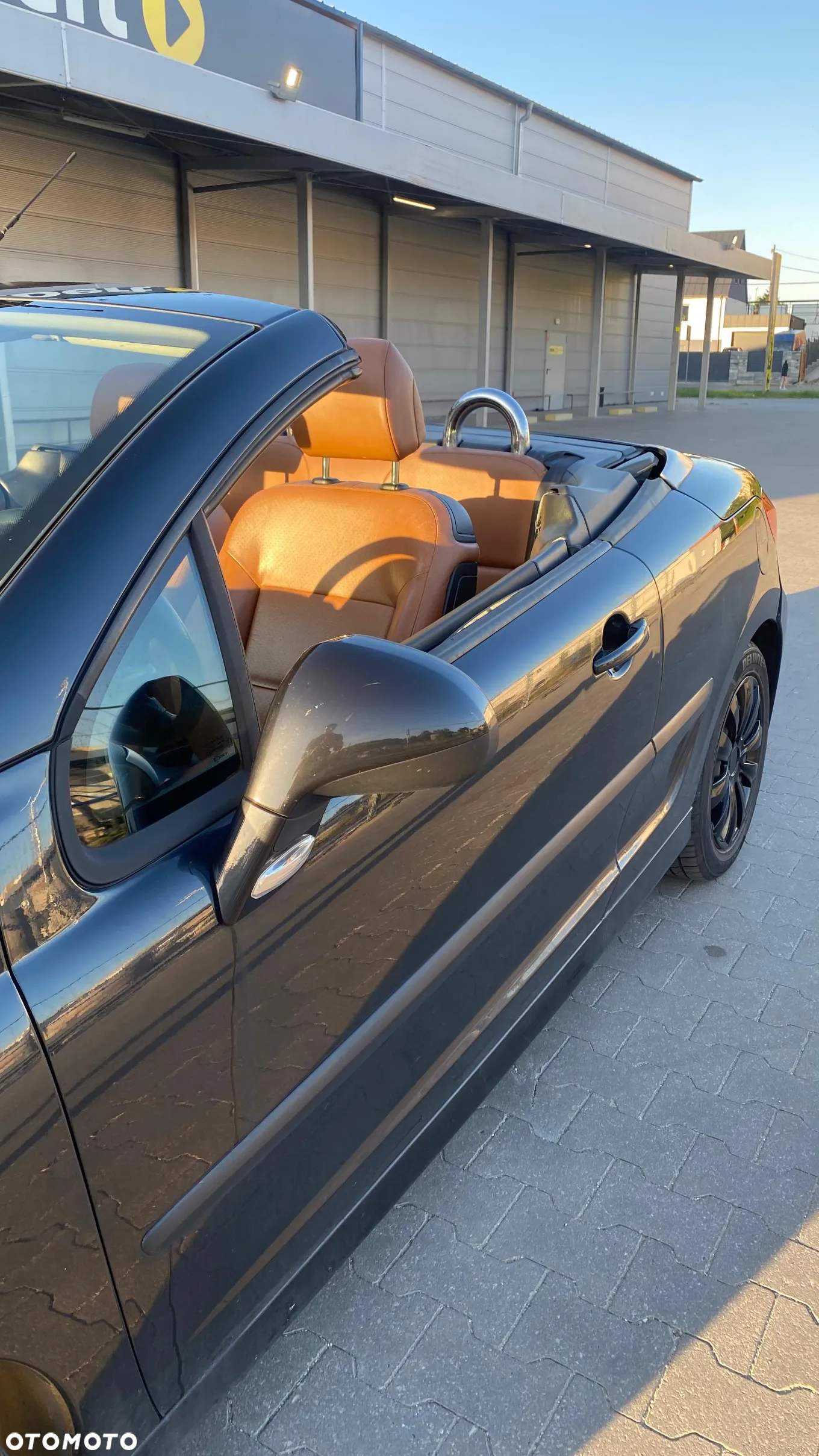 Peugeot 207 CC 1.6 HDI Sport - 11