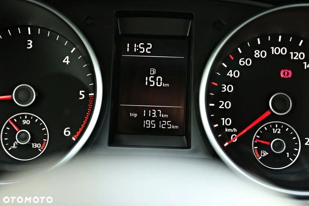 Volkswagen Golf 1.6 TDI DPF BlueMotion Technology Team - 27