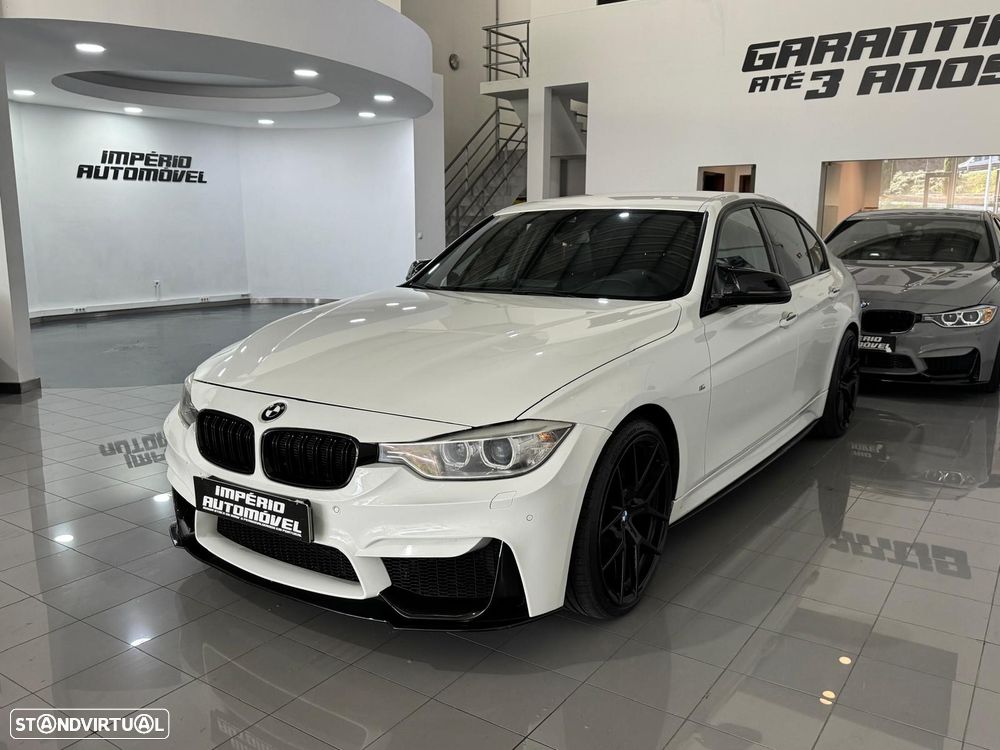 BMW 328 i Auto Pack M - 4