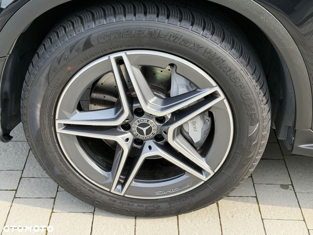 Mercedes-Benz GLC 220 d 4Matic 9G-TRONIC AMG Line Plus - 19