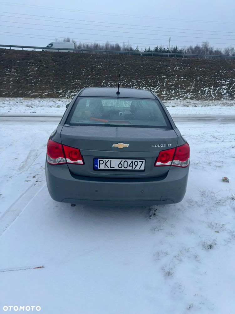 Chevrolet Cruze - 5