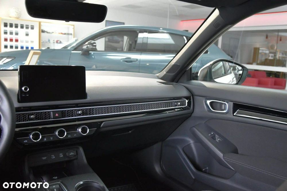 Honda Civic 2.0 i-MMD eHEV Elegance CVT - 16