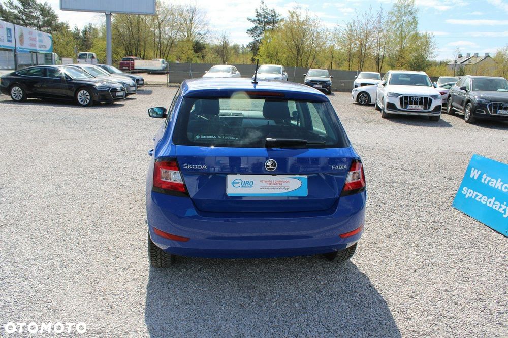 Skoda Fabia - 7