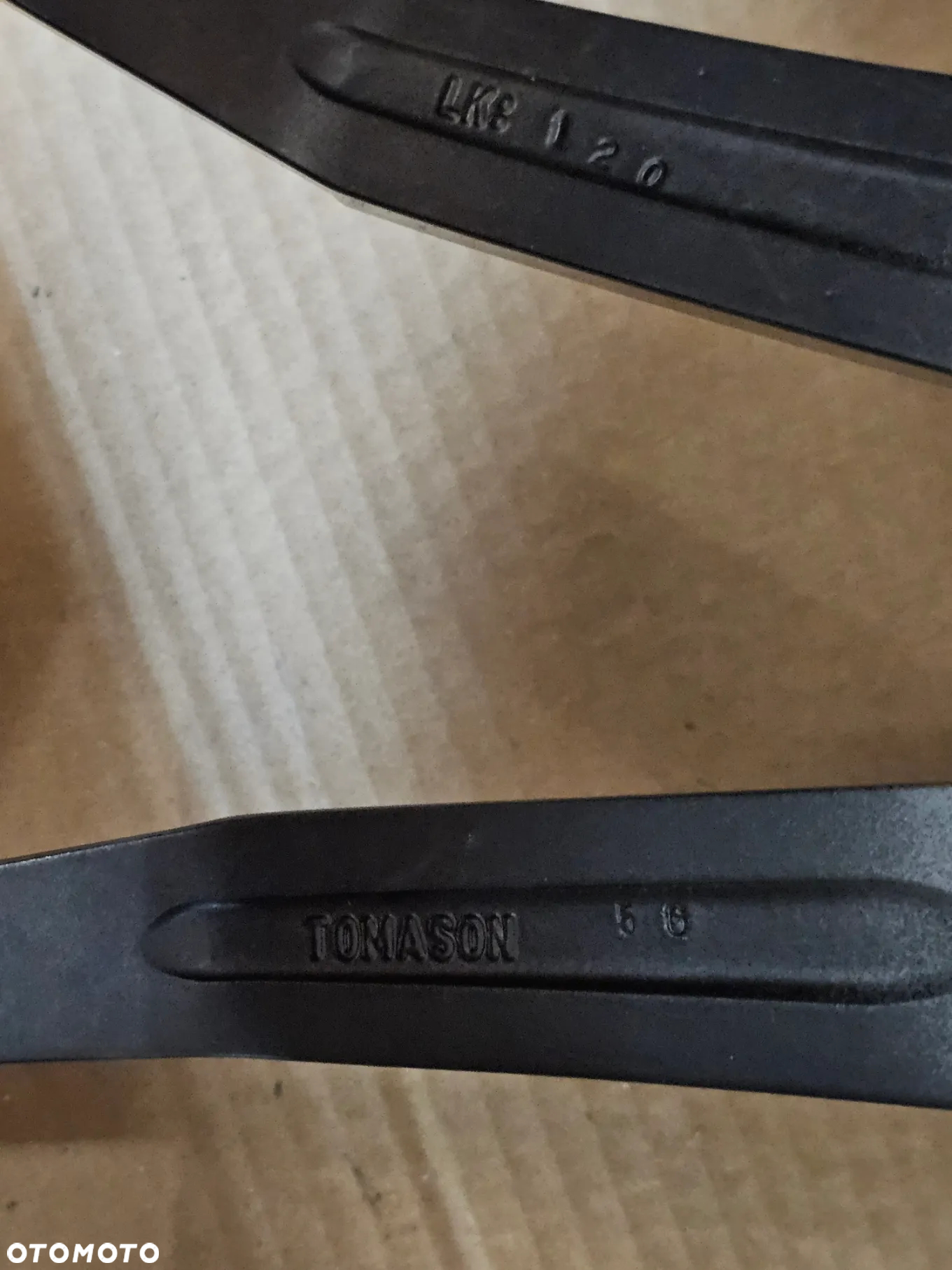 (F82) Tomason BMW 3 5 / TN10 8519 / 8,5Jx19 ET35 5x120 - 8