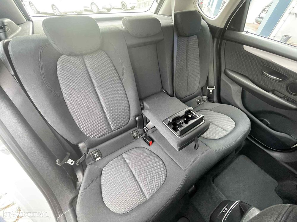 BMW 216 Active Tourer d Corporate Edition - 15