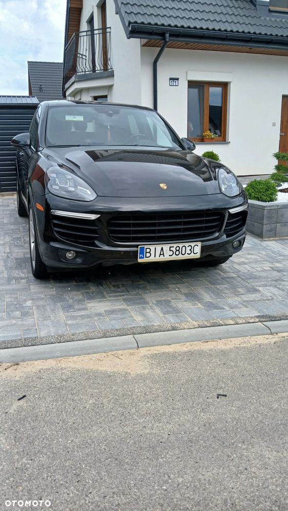 Porsche Cayenne S E-Hybrid Platinum Edition - 1