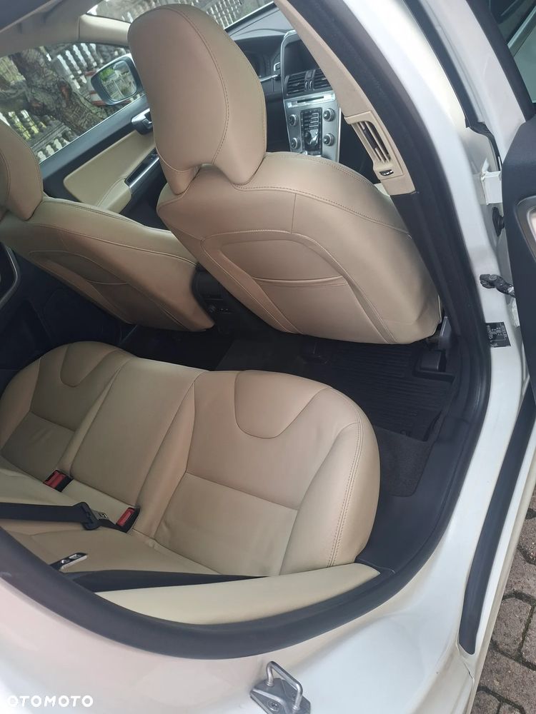 Volvo XC 60 - 7