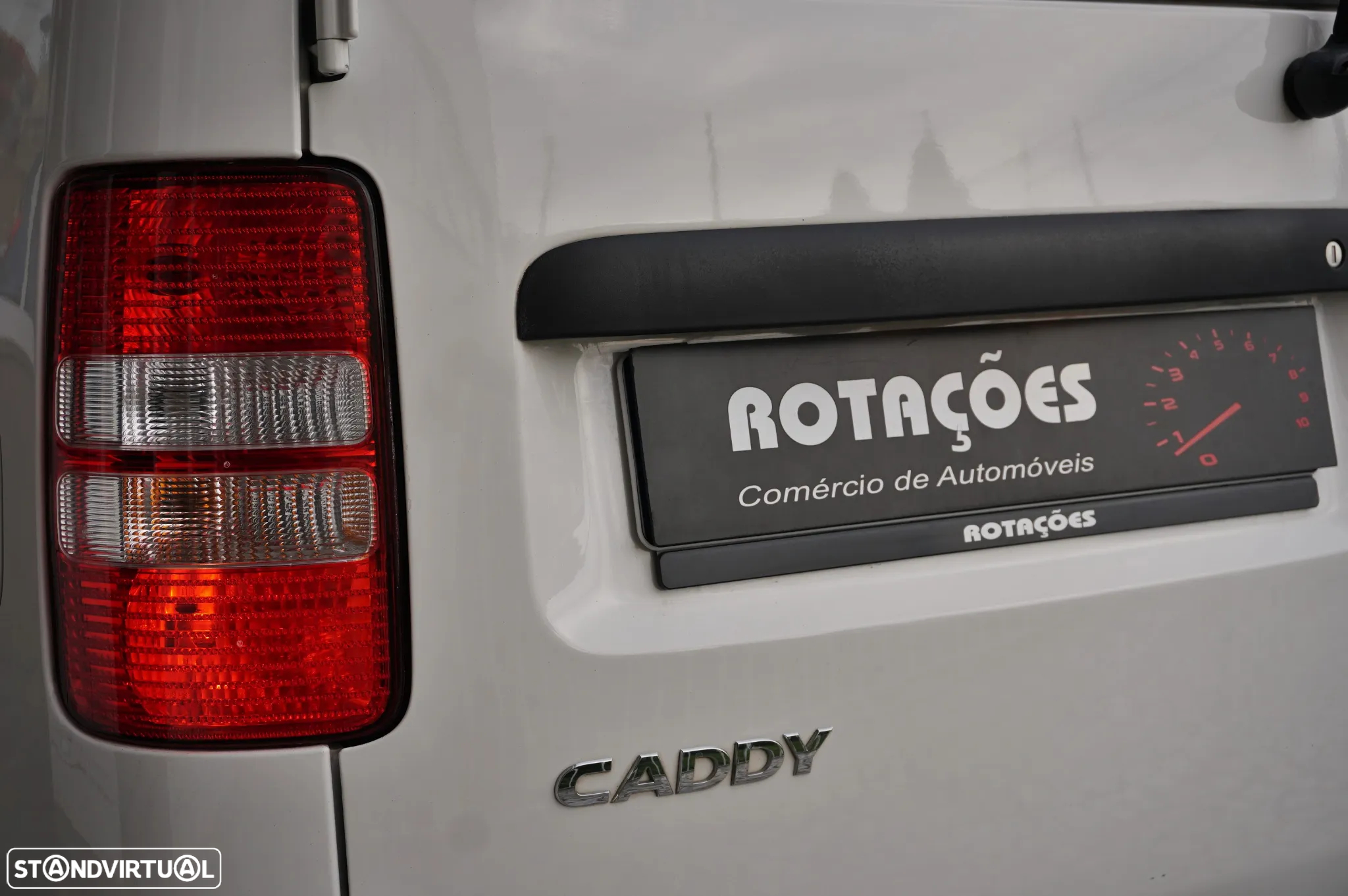 VW Caddy Van 1.6 TDI IVA/Dedutível Um Dono - 36