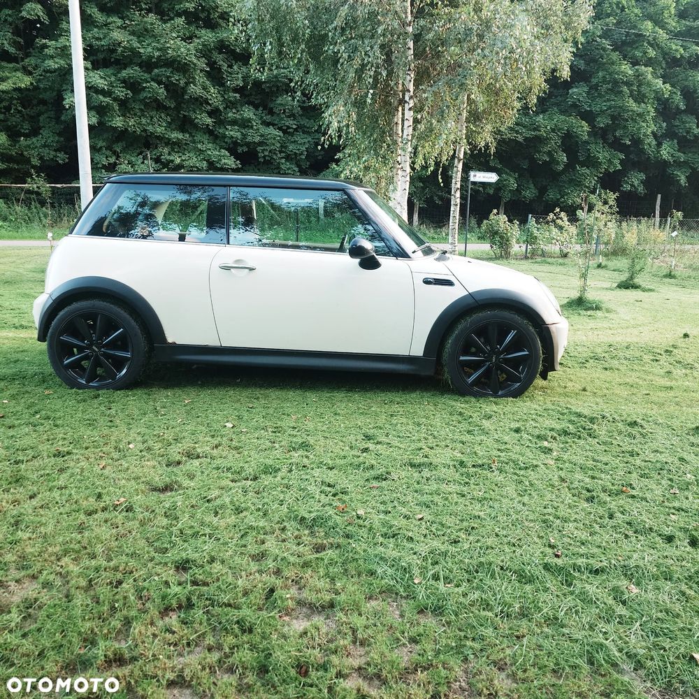 MINI ONE D - 3
