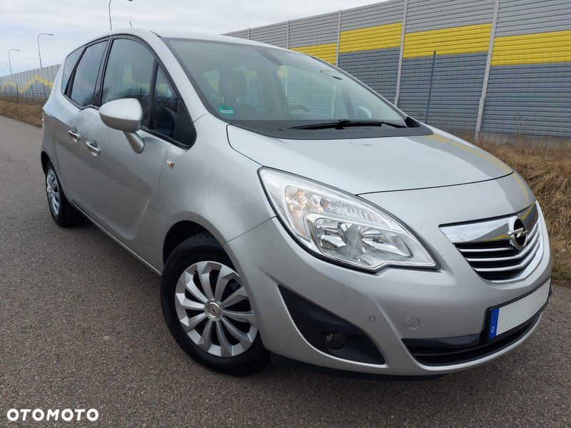Opel Meriva - 10