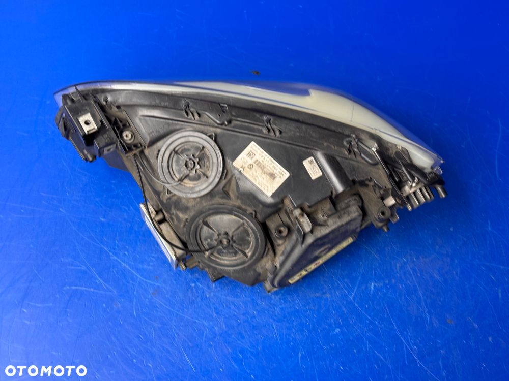 PRAWY BI XENON DYNAMIC BMW F01 F02 USA KOMPLETNA BDB - 7