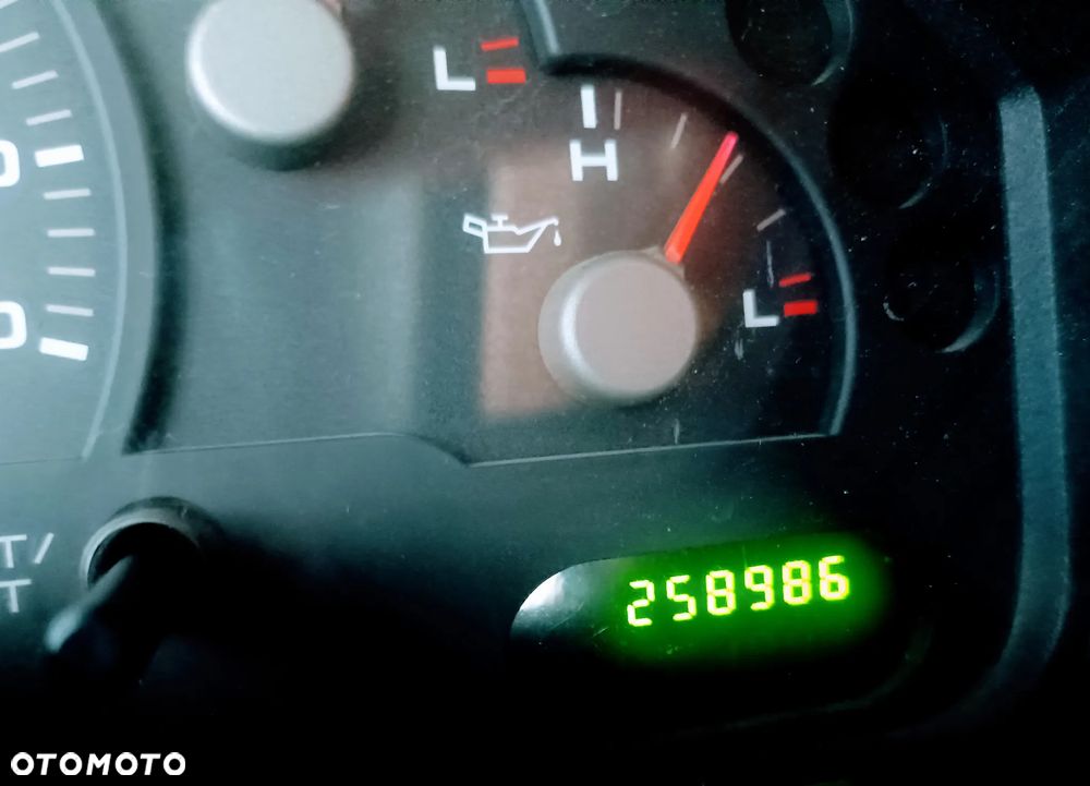 Ford Explorer 4.0 - 12