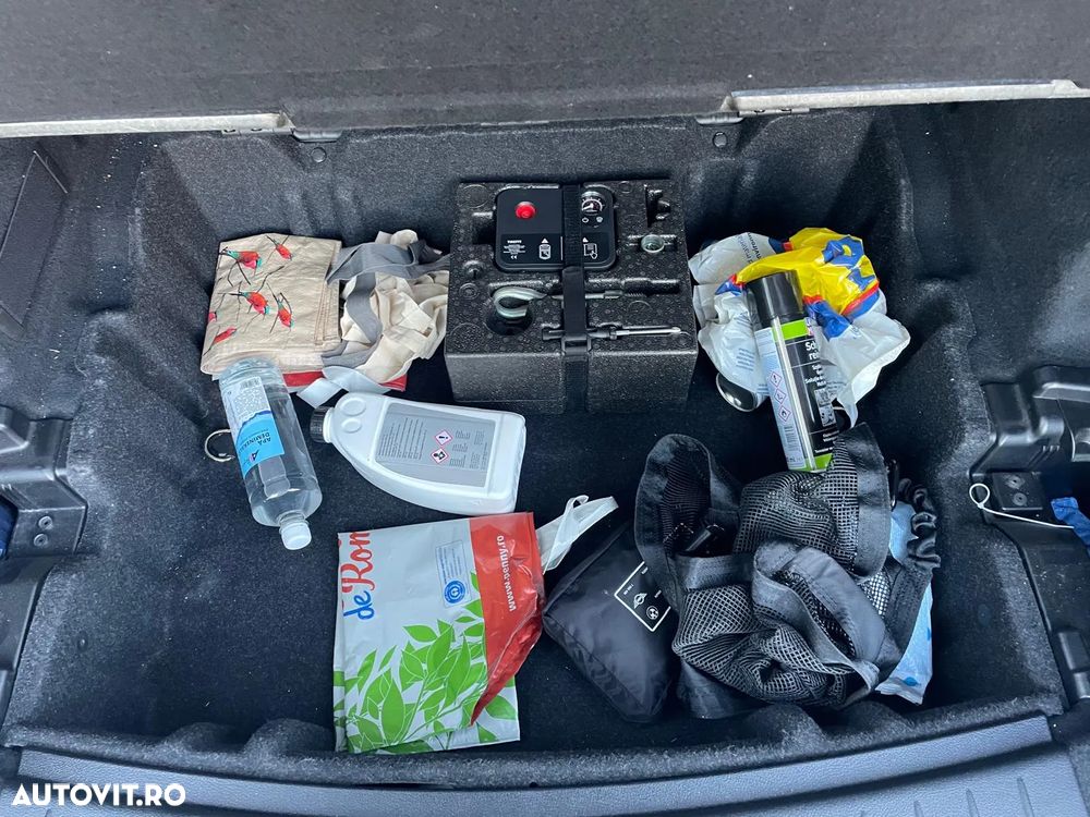 BMW Seria 2 220i Gran Tourer Sport-Aut. M Sport - 12