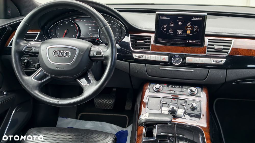 Audi A8 4.0 TFSI Quattro tiptronic - 22