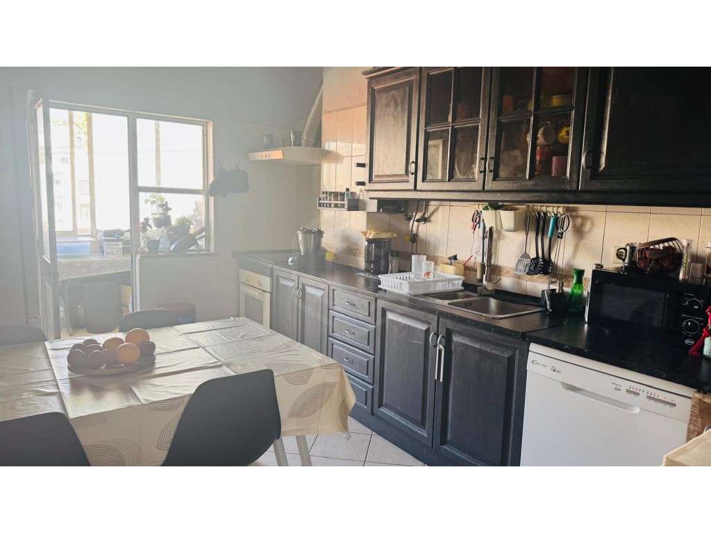 Apartamento T3, boa localização, Faro, Algarve - Grande imagem: 5/13