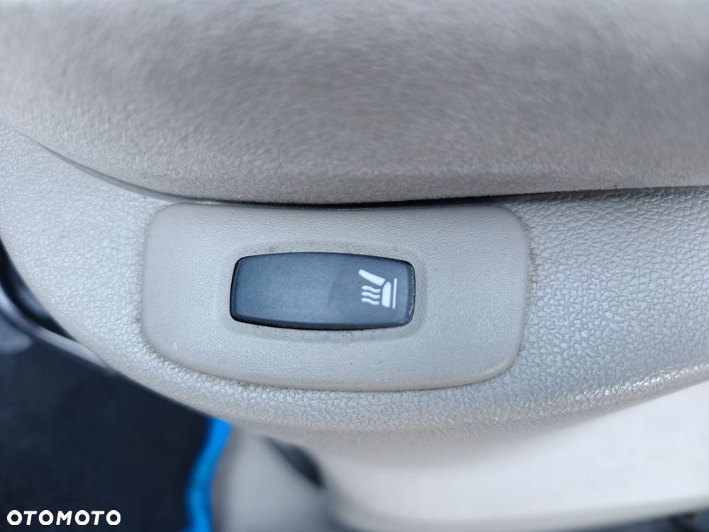 Renault Clio - 24