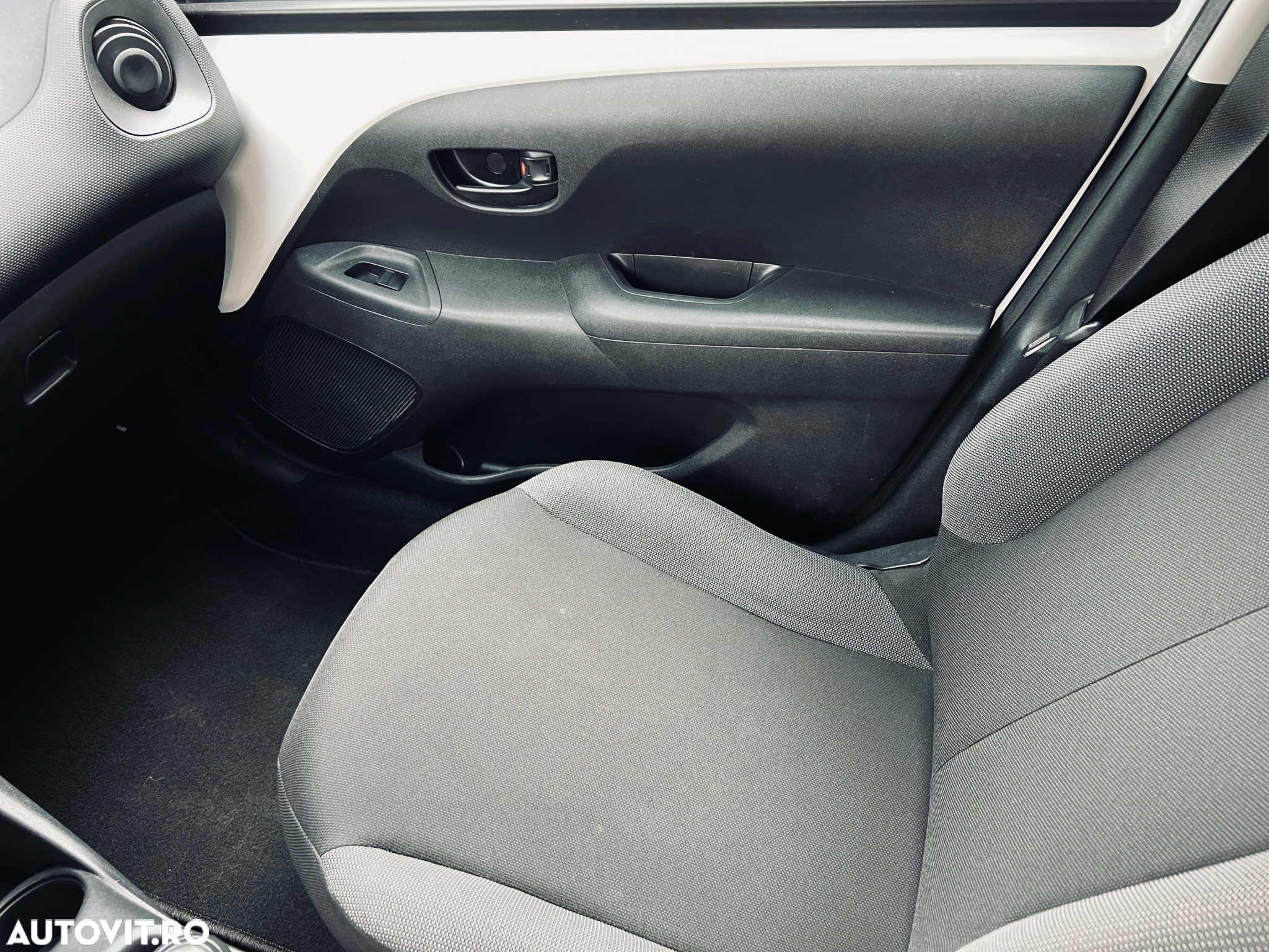 Toyota Aygo 1.0 VVY-I 5 usi X-trend - 14