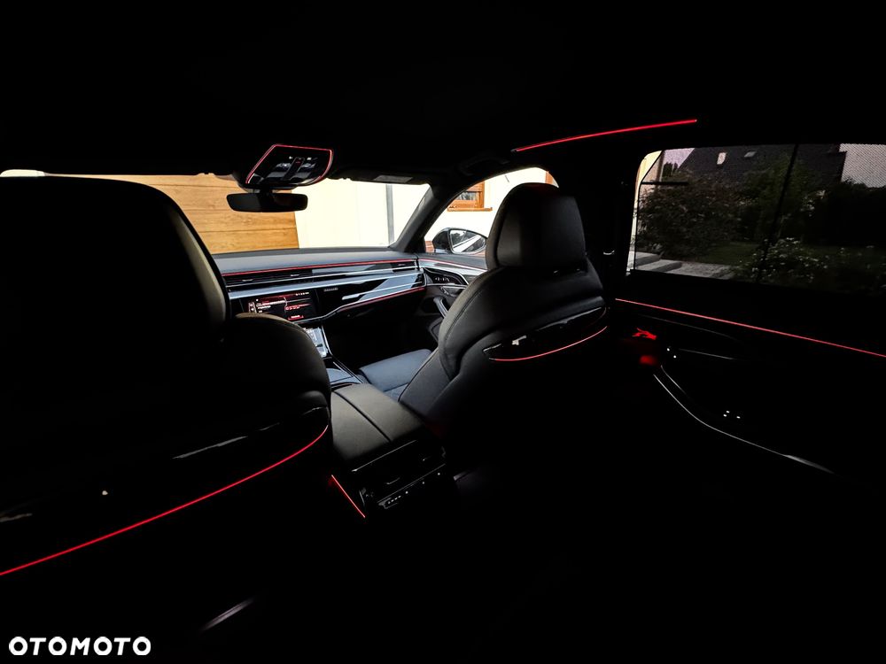 Audi A8 - 38
