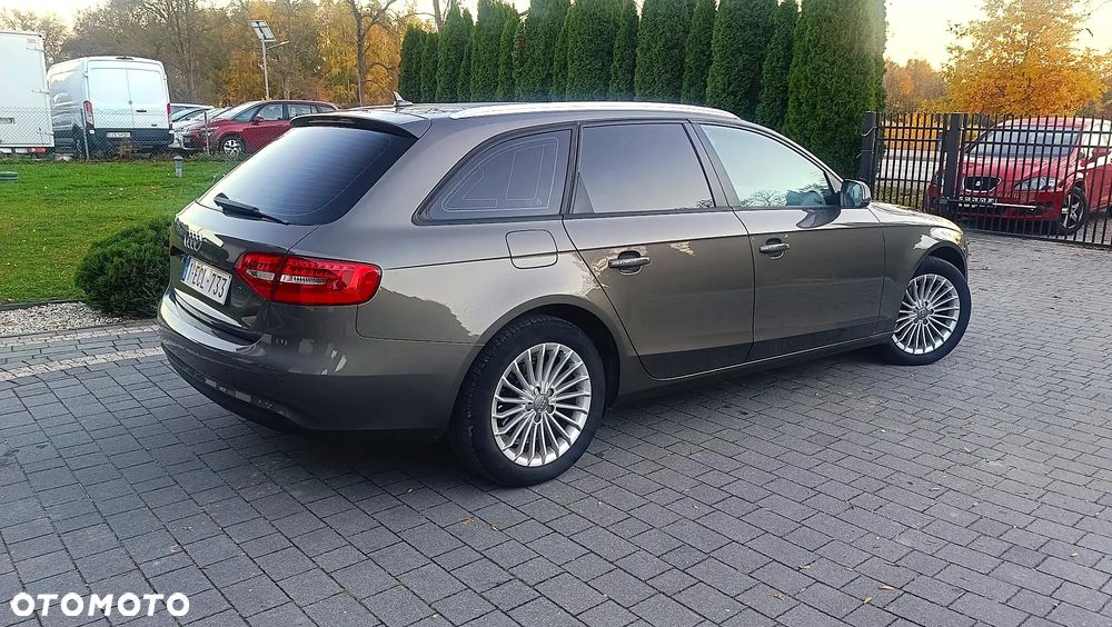 Audi A4 Avant - 3