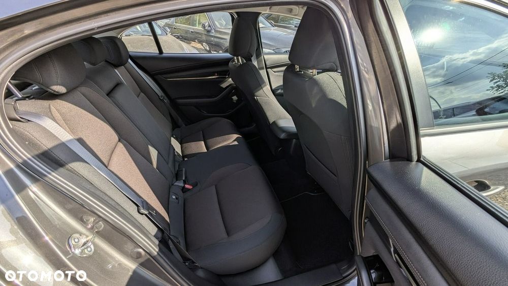 Mazda 3 - 19