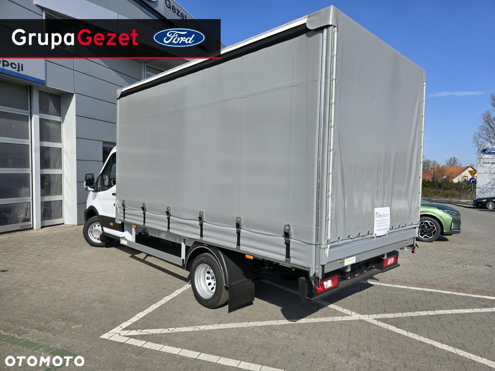Ford Transit - 7