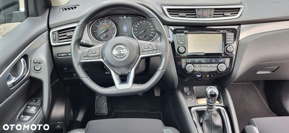 Nissan Qashqai 1.6 DIG-T N-Connecta - 2