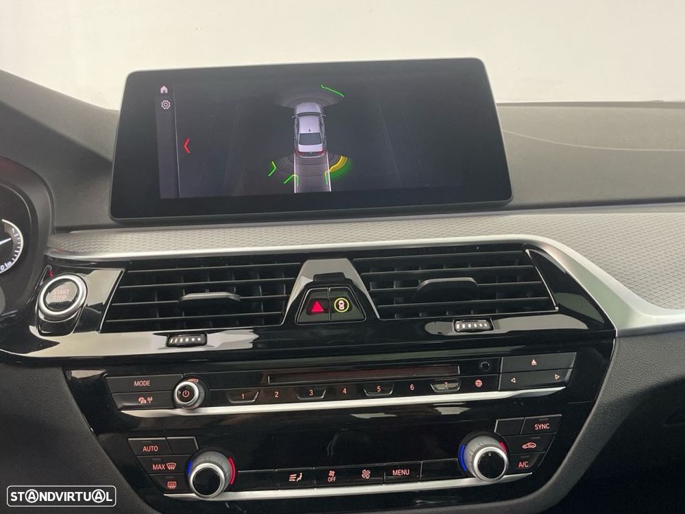 BMW 530 e iPerformance Pack M - 21