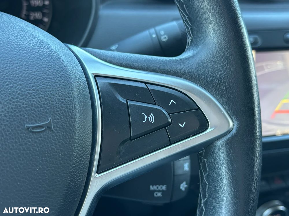 Dacia Duster TCe 130 GPF Prestige - 17