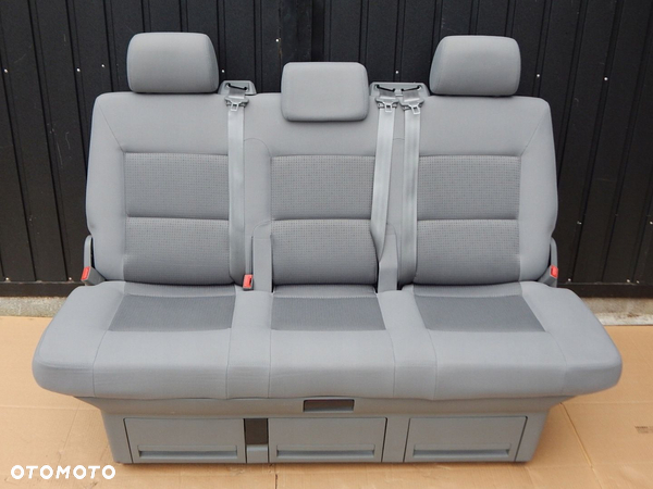 VW T5 T6 MULTIVAN fotel kanapa łóżko tył