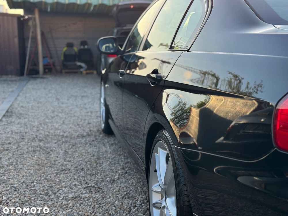 BMW Seria 3 320d DPF - 13