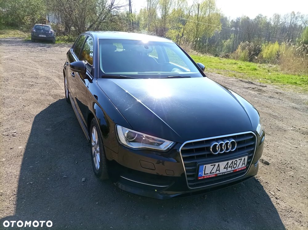 Audi A3 Sportback 1.6 TDI ultra Attraction - 1