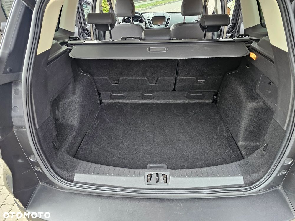 Ford Kuga 2.0 TDCi FWD Titanium Plus - 21
