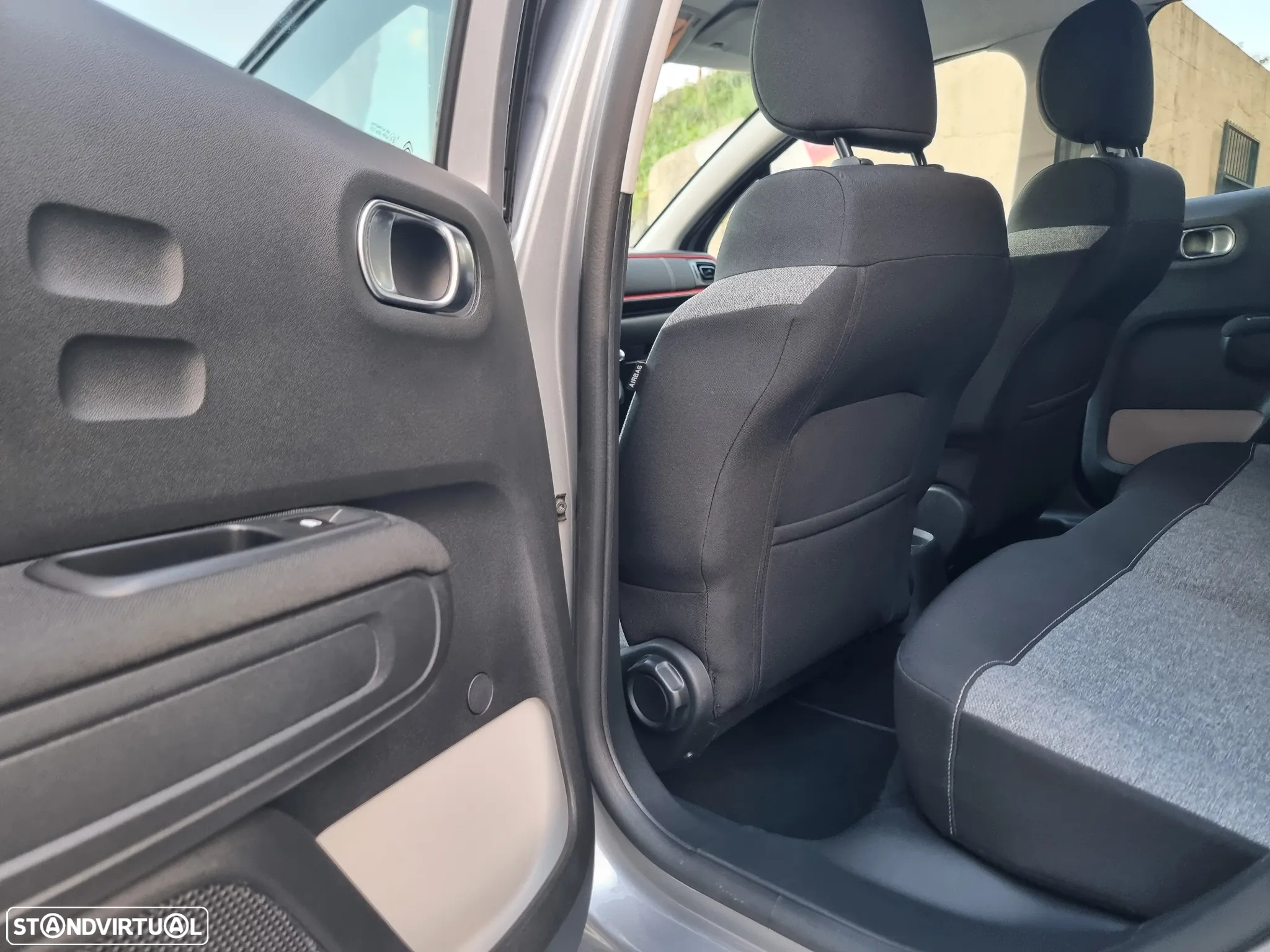 Citroën C3 1.2 PureTech C-Series - 13