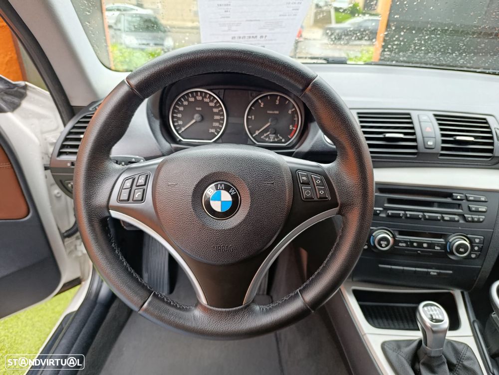 BMW 118 d Coupe - 12