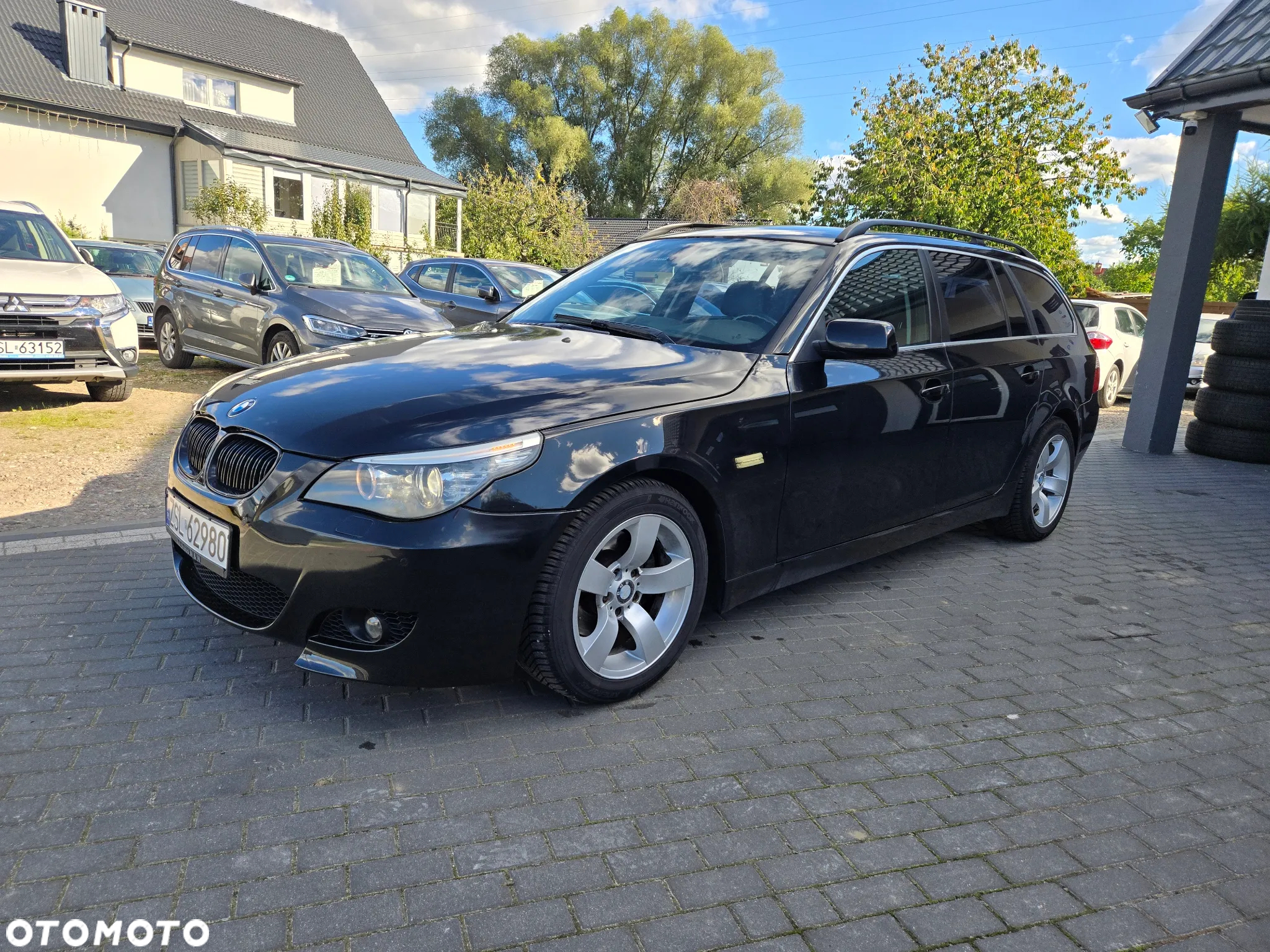 BMW Seria 5 525d Touring - 2