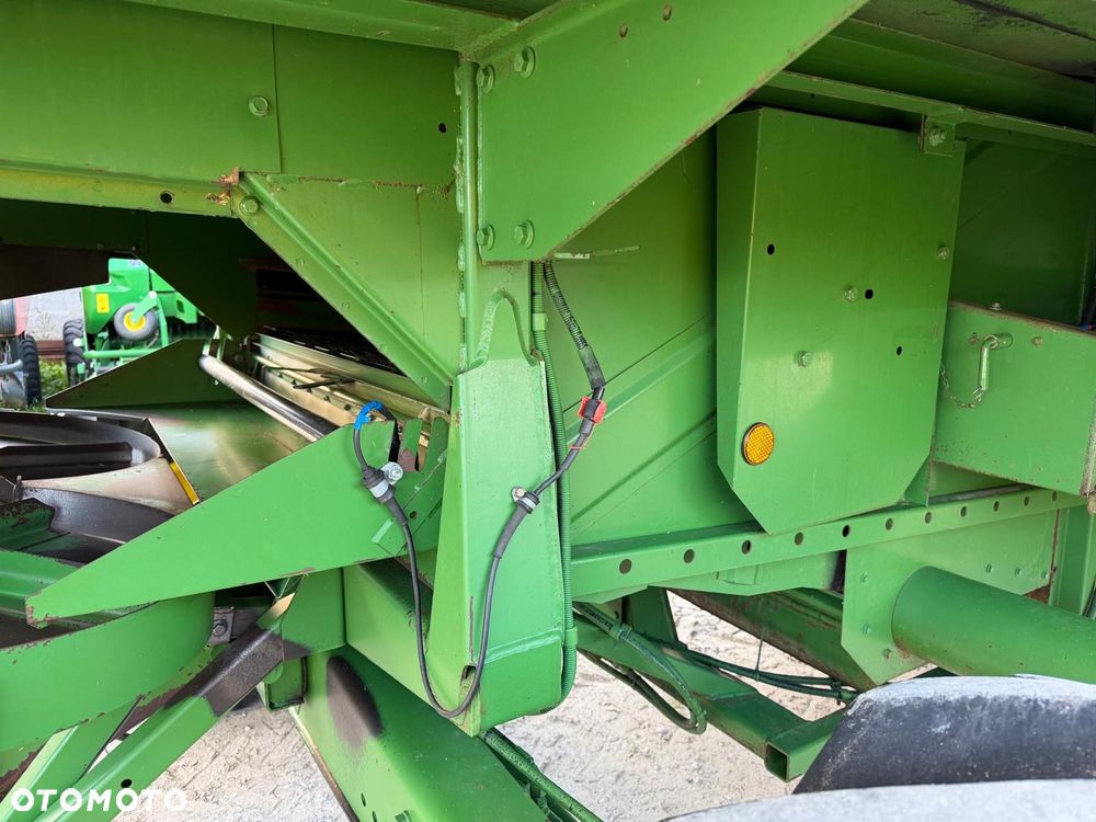 John Deere 2256 - 7