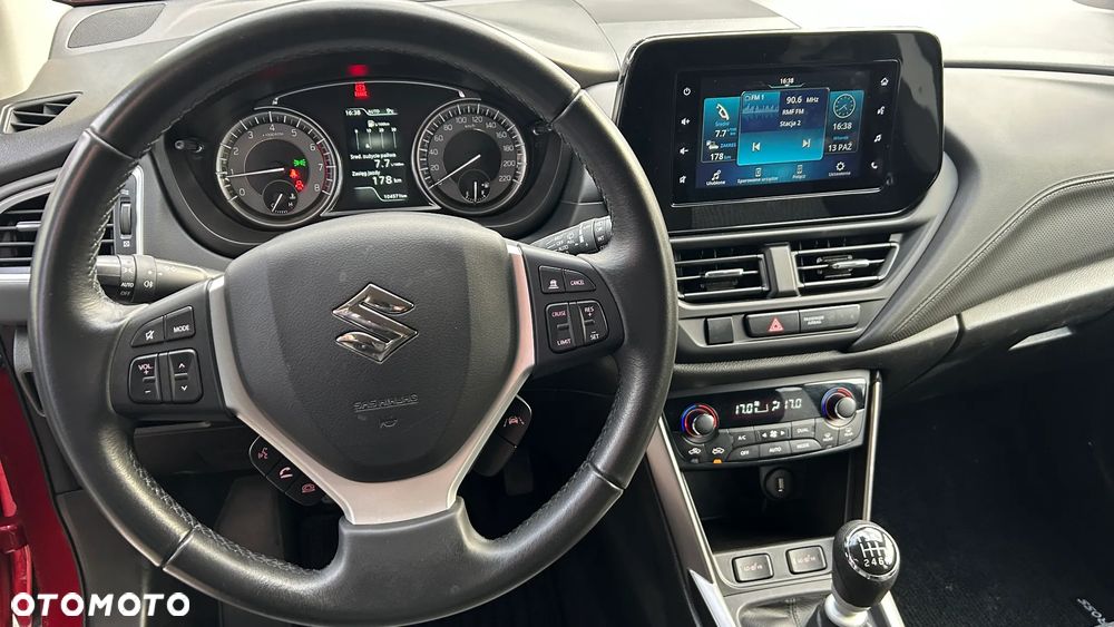 Suzuki SX4 S-Cross 1.4 SHVS Premium 4WD - 10